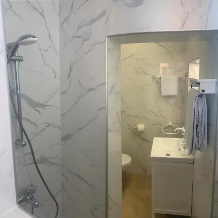 Bilo Apartament *