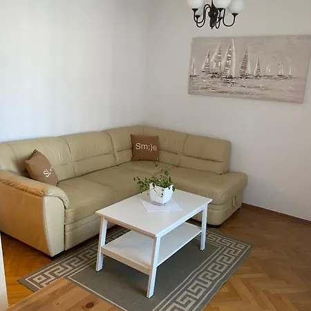 Bilo Apartament *